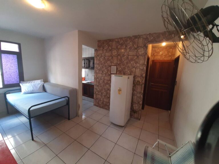 0ef03a8d-21f8-4224-8fa5-eaf023579042